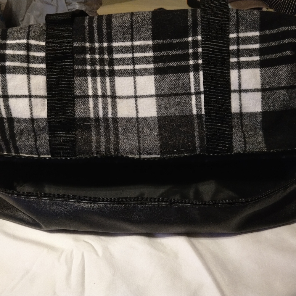 Bag - Picture 8 of 9